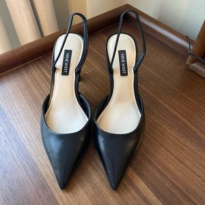 Nine West Black Heels, size 5
